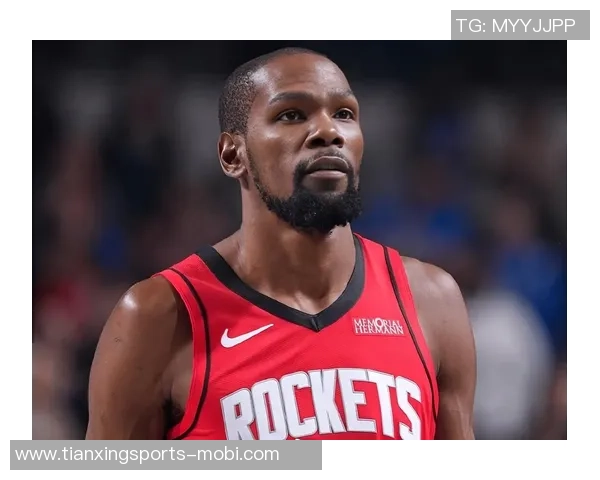 杜兰特赞替补席球员表现关键时刻助力球队逆转胜利