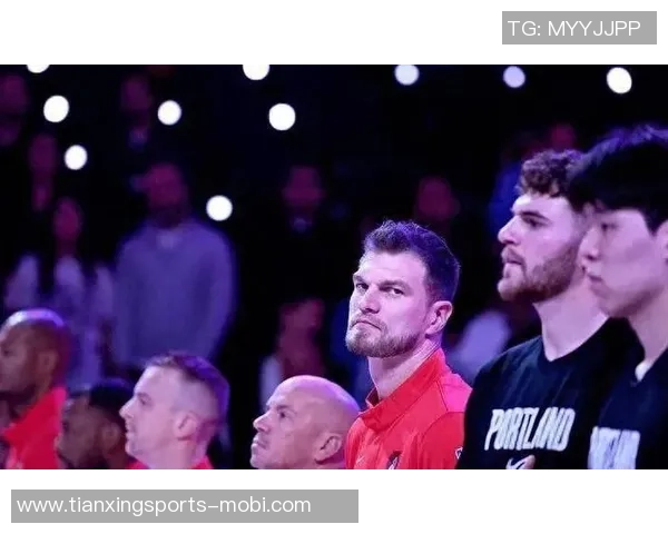 解说：比赛早已失去悬念斯普利特为何让主力拼尽全力30分钟